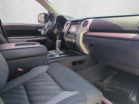 Used 2018 Toyota Tundra SR5 w/ SR5 Upgrade Package RWD image 20