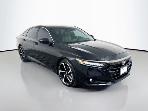 Used 2022 Honda Accord Sport image 3
