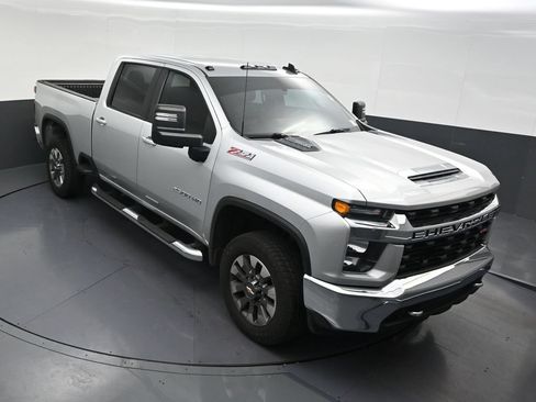 Used 2023 Chevrolet Silverado 2500 LT AWD/4WD image 21
