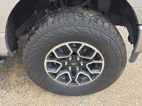 Used 2021 Ford F150 XLT w/ Equipment Group 302A High AWD/4WD image 17