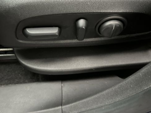 Used 2019 GMC Terrain SLT w/ Preferred Package image 24