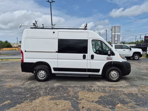 Used 2021 RAM ProMaster 1500 FWD image 4