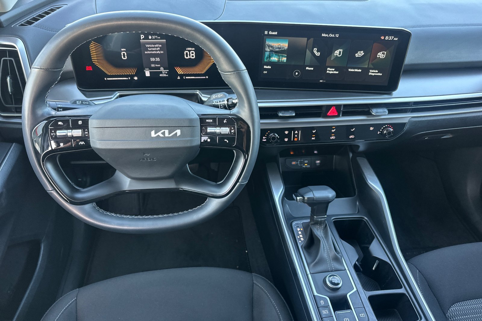 Certified 2026 Kia Sorento LX FWD image 17