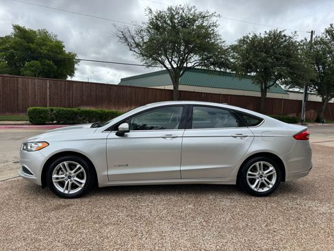 Used 2018 Ford Fusion S FWD image 6
