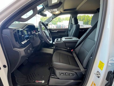 New 2026 Chevrolet Silverado 1500 RST AWD/4WD image 13