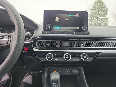 Used 2023 Honda Civic LX image 19
