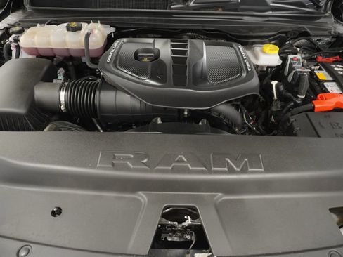 Used 2025 RAM 1500 Limited AWD/4WD image 55