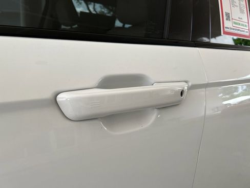 Used 2021 Jeep Grand Cherokee L Limited RWD image 21