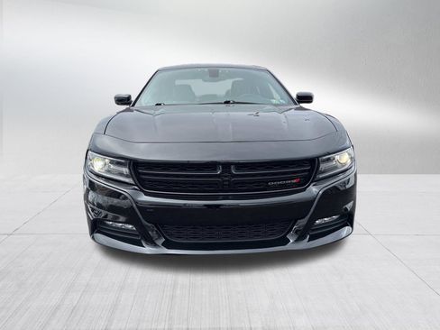 Used 2018 Dodge Charger GT image 8