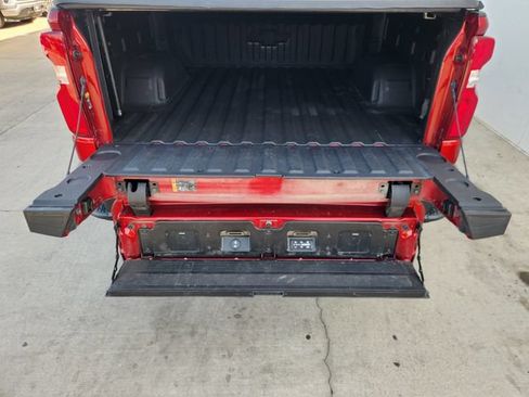 Used 2021 Chevrolet Silverado 1500 LT Trail Boss w/ Convenience Package II AWD/4WD image 35