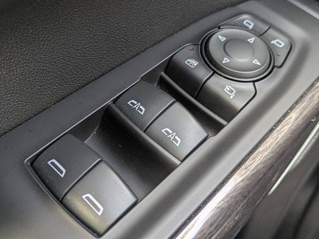 Certified 2020 Chevrolet Silverado 1500 LTZ AWD/4WD image 23
