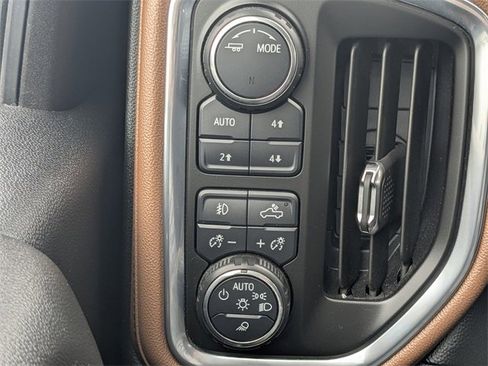 Used 2020 Chevrolet Silverado 3500 High Country w/ Z71 Off-Road Package image 26