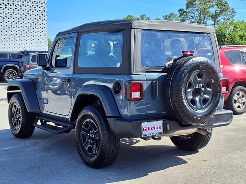 Used 2025 Jeep Wrangler Sport image 3