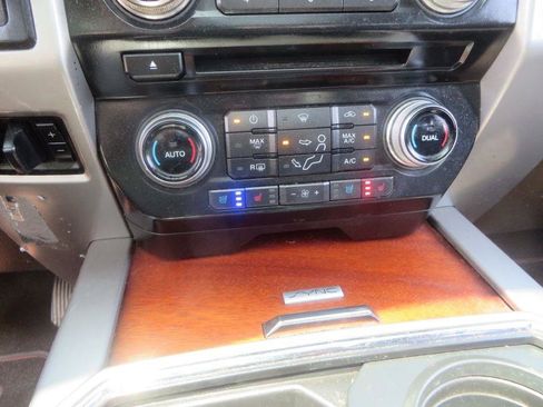 Used 2017 Ford F250 King Ranch w/ Chrome Package AWD/4WD image 25