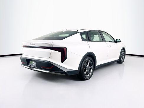 Used 2025 Kia K4 FWD image 9