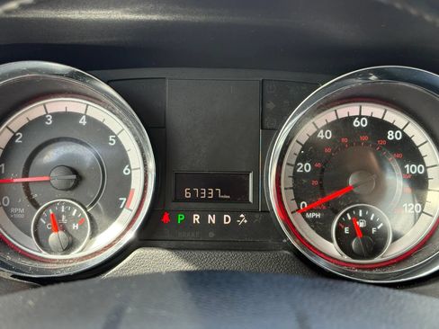 Used 2016 Dodge Grand Caravan American Value Package w/ UConnect Hands-Free Group FWD image 14