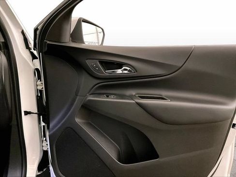 Used 2019 Chevrolet Equinox LT w/ Sun & Navigation Package AWD/4WD image 23