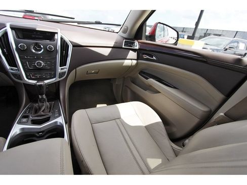 Used 2012 Cadillac SRX Luxury FWD image 10