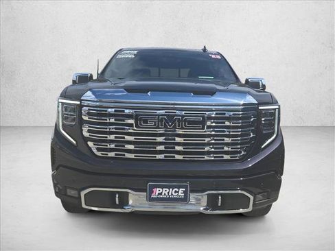 Used 2025 GMC Sierra 1500 Denali w/ Denali Reserve Package AWD/4WD image 2