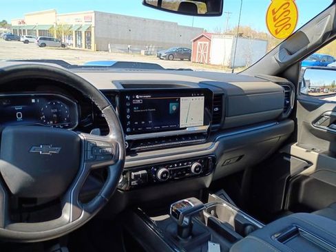 Used 2022 Chevrolet Silverado 1500 ZR2 AWD/4WD image 30