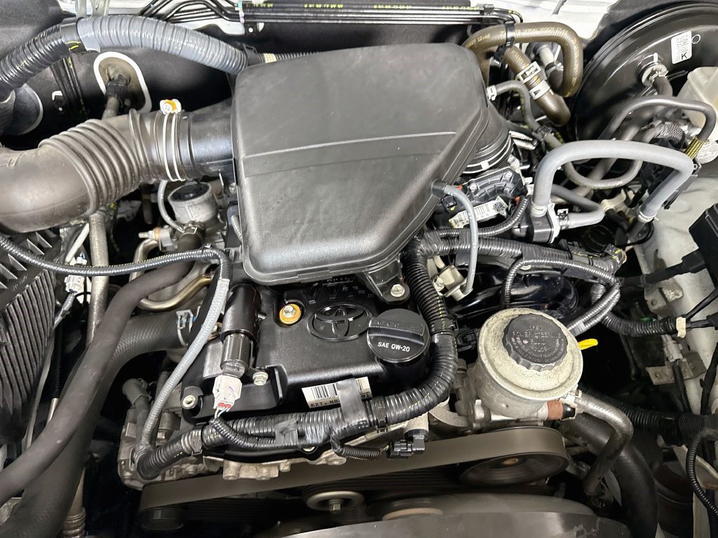 Used 2021 Toyota Tacoma SR RWD image 37