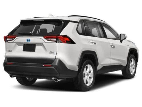 Used 2020 Toyota RAV4 XLE w/ Carpet Mat Package AWD/4WD image 2