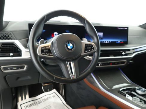 Used 2024 BMW X7 M60i w/ Executive Package image 11