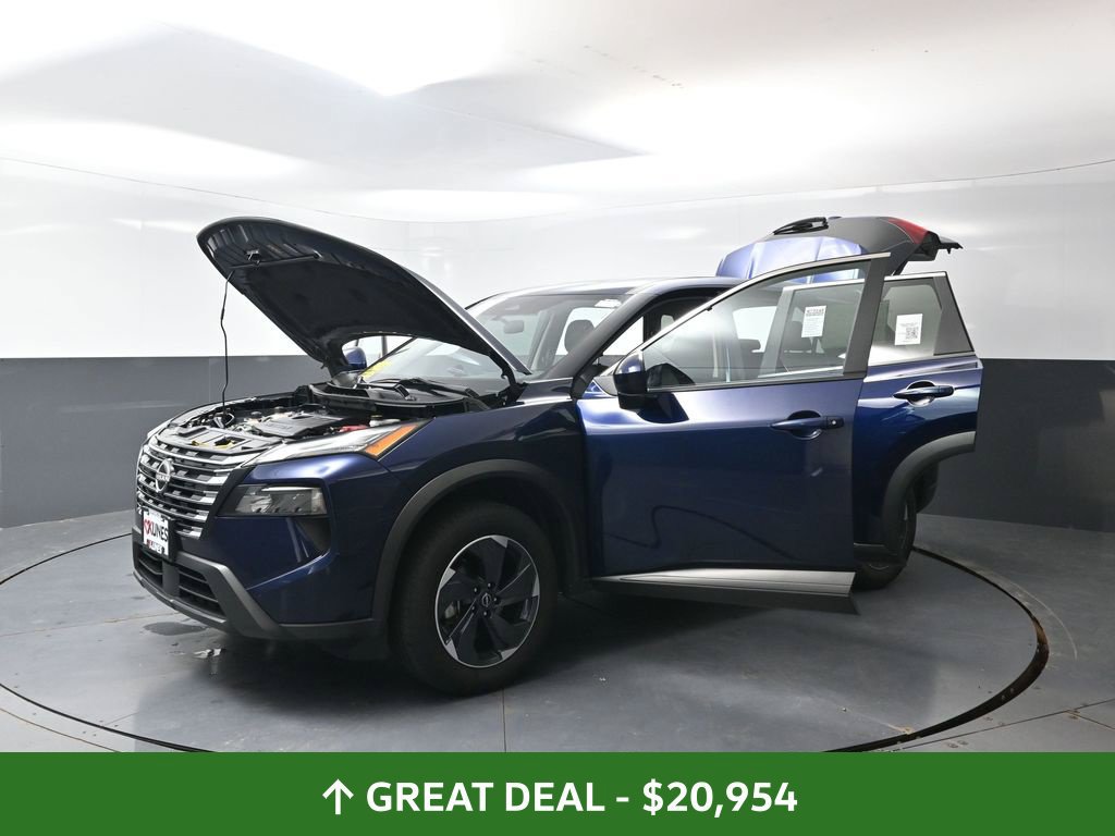 Used 2024 Nissan Rogue SV AWD/4WD image 62