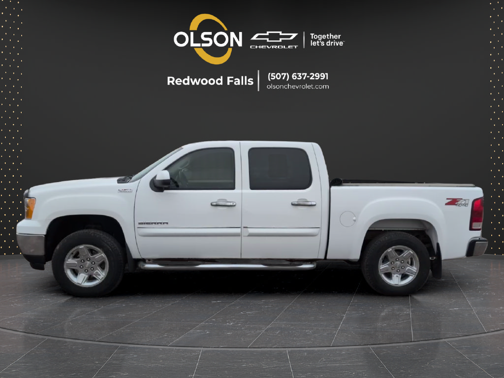 Used 2010 GMC Sierra 1500 SLT w/ All-Terrain Package AWD/4WD image 2