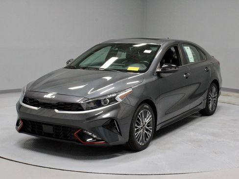 Used 2023 Kia Forte GT-Line w/ GT-Line Premium Package FWD image 7