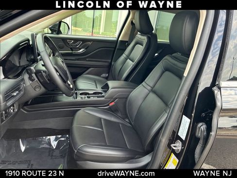 Certified 2024 Lincoln Corsair AWD w/ Equipment Group 101A image 12