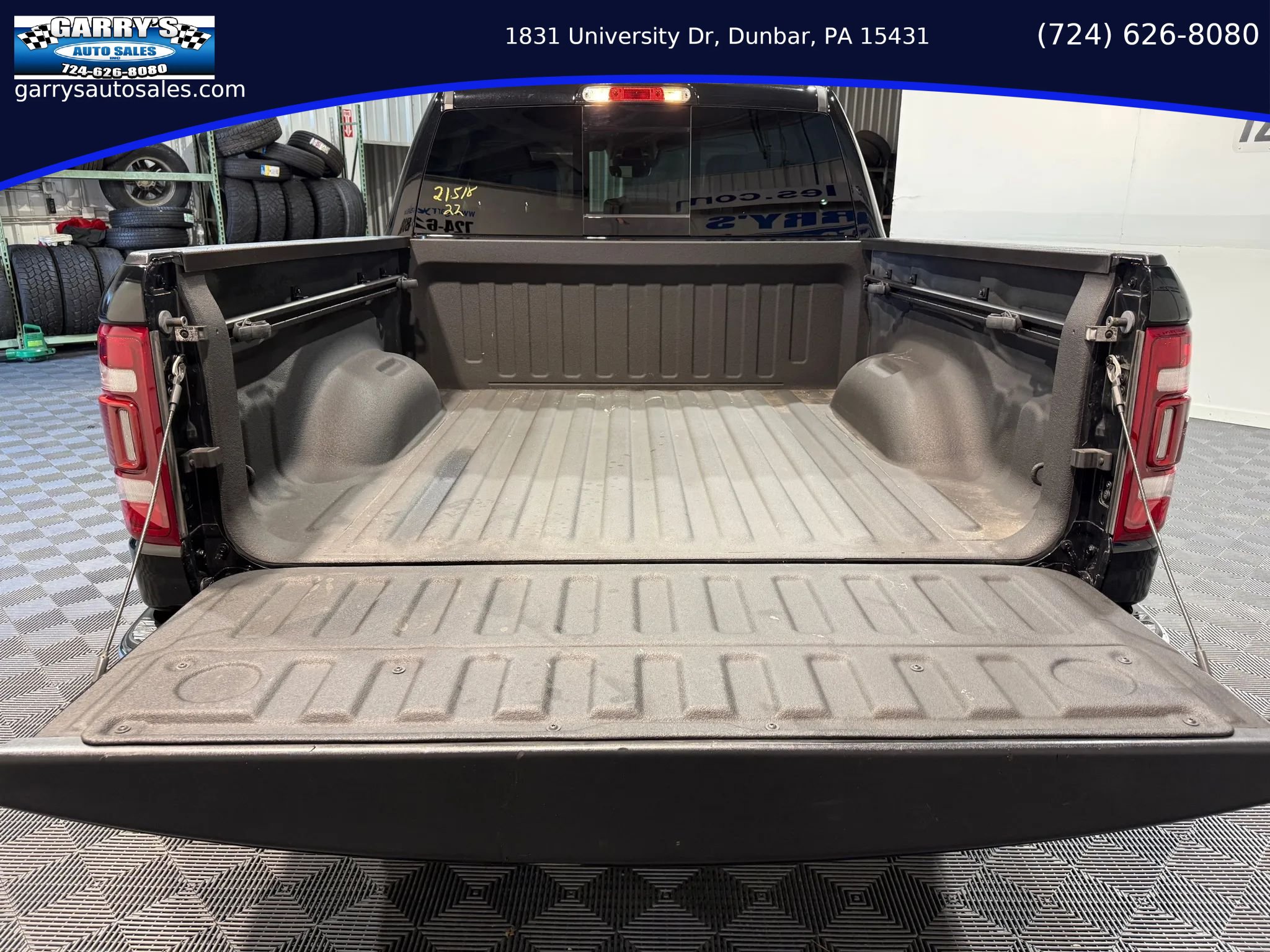 Used 2022 RAM 1500 Laramie AWD/4WD image 27