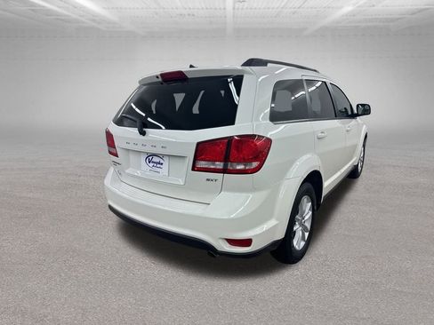 Used 2014 Dodge Journey SXT w/ Flexible Seating Group image 13