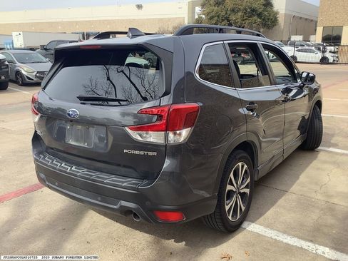 Used 2020 Subaru Forester Limited image 4