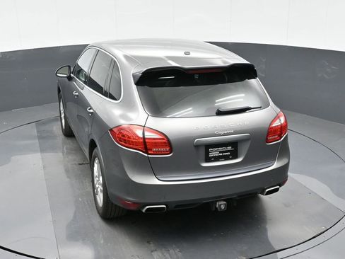 Used 2014 Porsche Cayenne image 28
