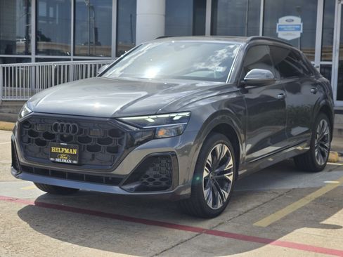 Used 2024 Audi Q8 Premium Plus AWD/4WD image 2