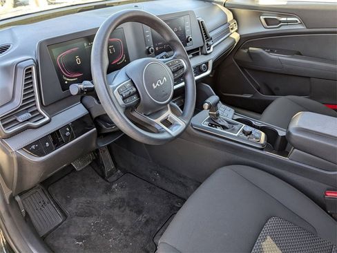 Used 2024 Kia Sportage LX image 13