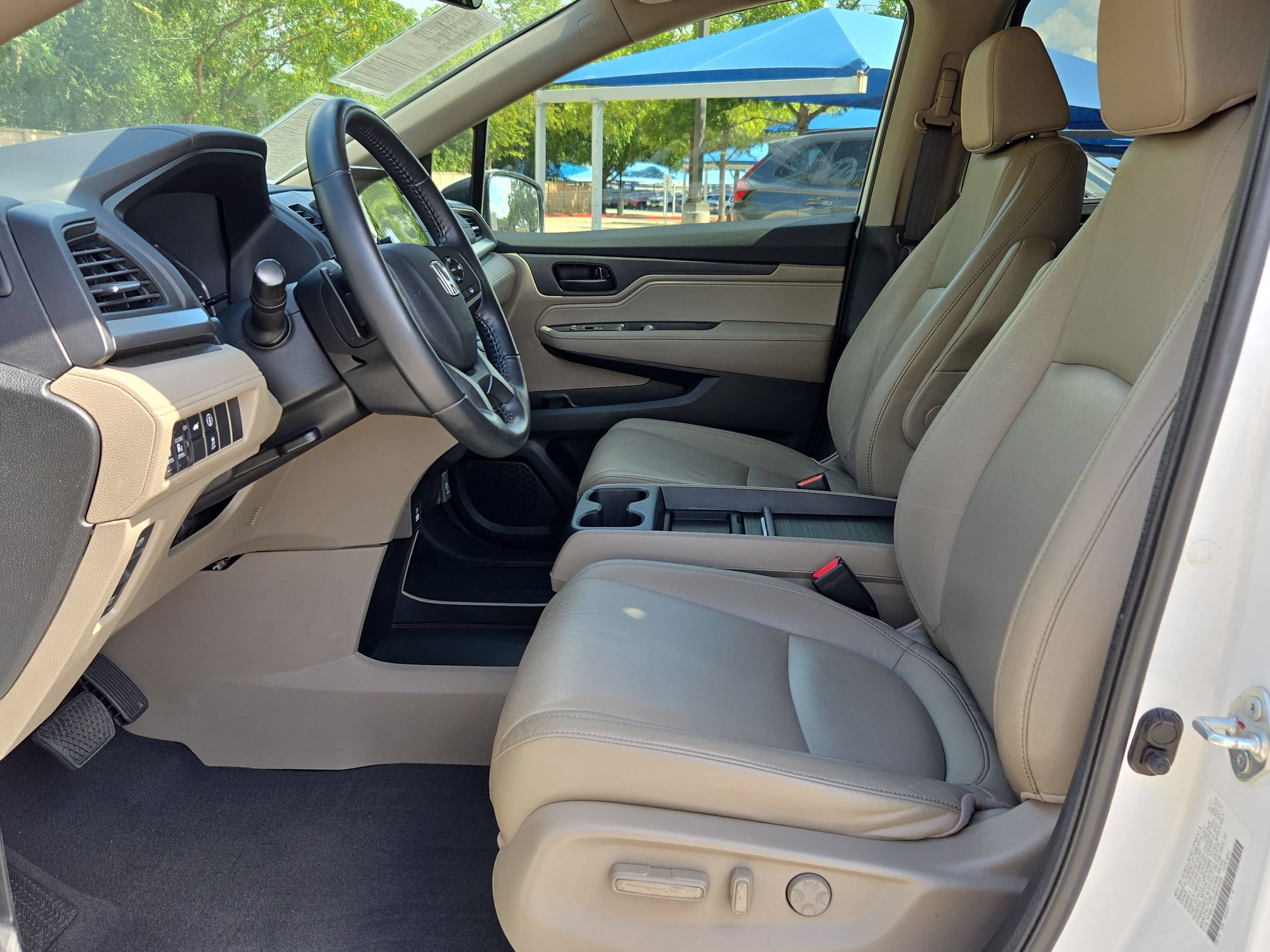Certified 2022 Honda Odyssey EX-L image 9