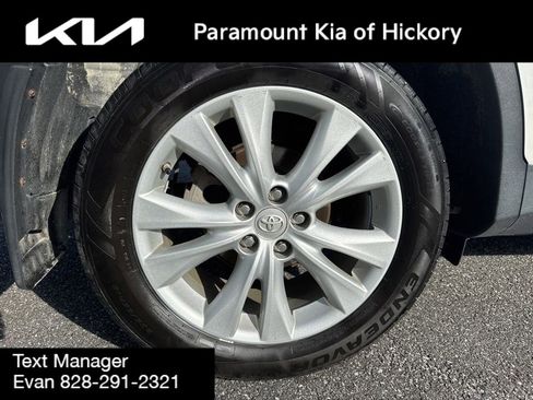 Used 2013 Toyota RAV4 Limited image 9