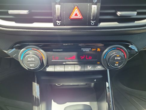 Used 2023 Kia Forte GT w/ GT2 Package FWD image 34