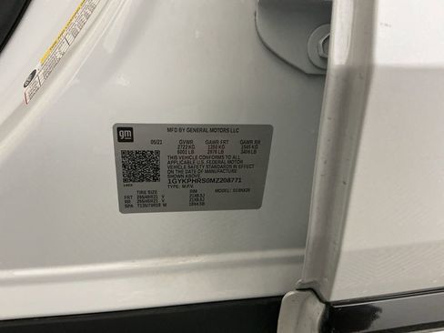 Used 2021 Cadillac XT6 Sport w/ Platinum Package image 38