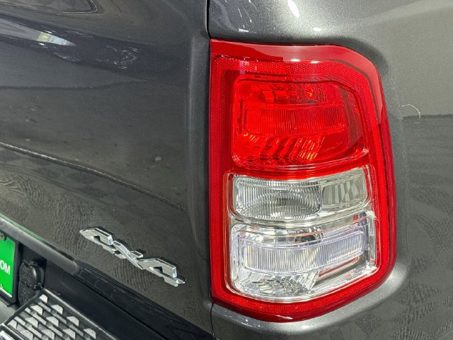 Used 2019 RAM 1500 Big Horn AWD/4WD image 31