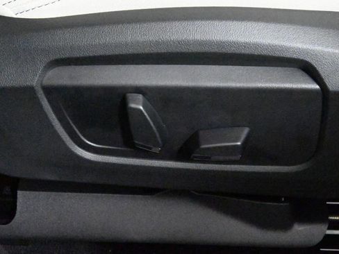 Used 2025 MINI Cooper Countryman S w/ Comfort Package Max image 39