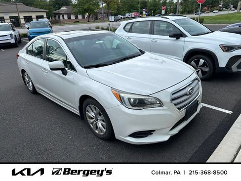 Used 2015 Subaru Legacy 2.5i Premium w/ Moonroof Package AWD/4WD image 5