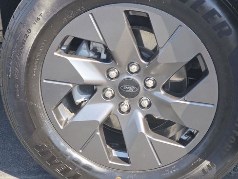 Used 2025 Ford F150 Lightning Flash AWD/4WD image 12