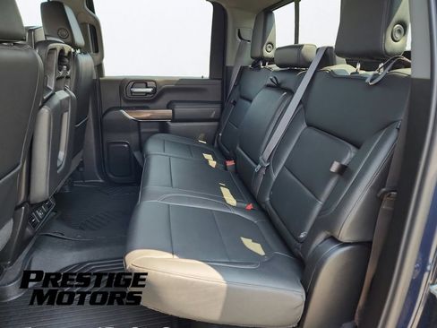 Used 2022 Chevrolet Silverado 3500 LT w/ Convenience Package AWD/4WD image 18