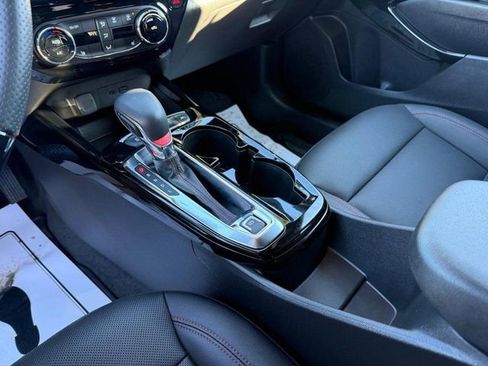 Used 2025 Chevrolet Trax RS w/ Driver Confidence Package image 26