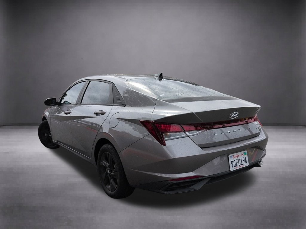 Certified 2023 Hyundai Elantra SEL w/ Cargo Package FWD image 7