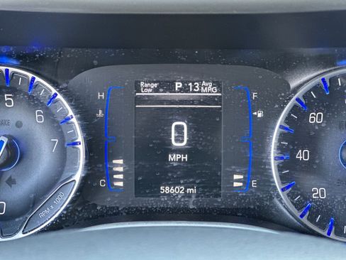 Used 2021 Chrysler Voyager Lxi FWD image 27