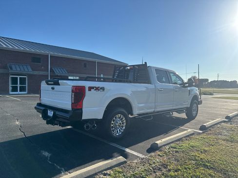 Used 2020 Ford F350 XLT w/ XLT Premium Package image 4